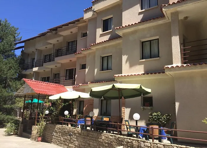 Hotel Health Habitat & Slimming Pedhoulas